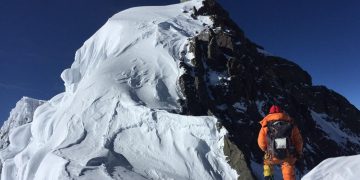 Bergredders vinden vier lichamen na lawine op Pakistaanse Broad Peak