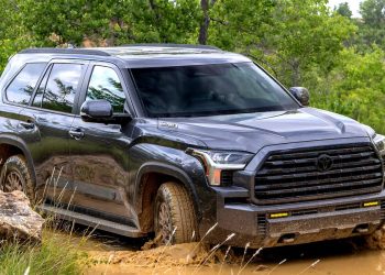 Toyota vernieuwt Sequoia en voegt ruige Trailhunter-uitvoering toe