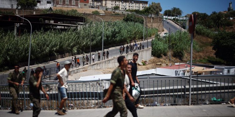 EU-ministers scharen zich achter Spanje na migratiecrisis in Ceuta