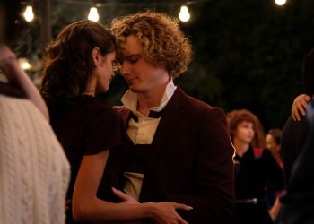 Ryan Murphy brengt spanning naar dansvloer in The Shards